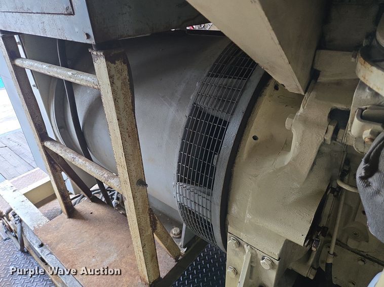 image for item DT5255 Kohler generator with trailer