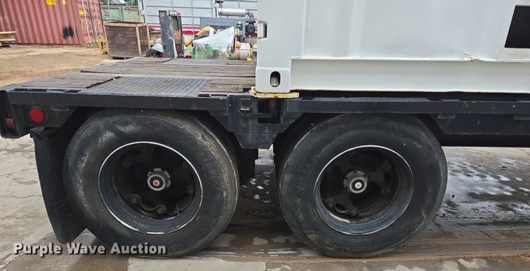 image for item DT5255 Kohler generator with trailer