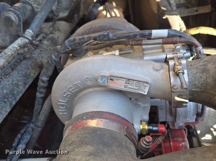 image for item DT7758 2010 Kenworth T800 truck cab and chassis