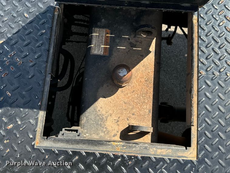 image for item DX1082 2022 Ford F550 Super Duty XL Crew Cab pickup truck