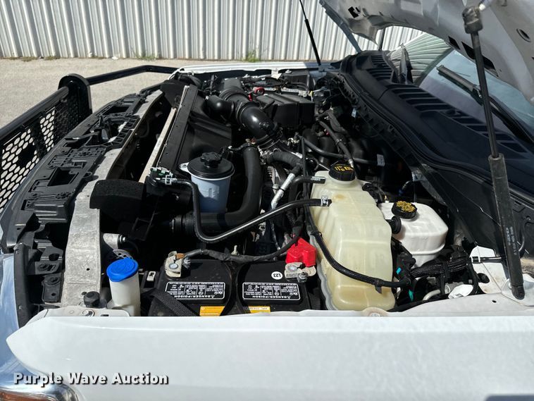 image for item DX1082 2022 Ford F550 Super Duty XL Crew Cab pickup truck