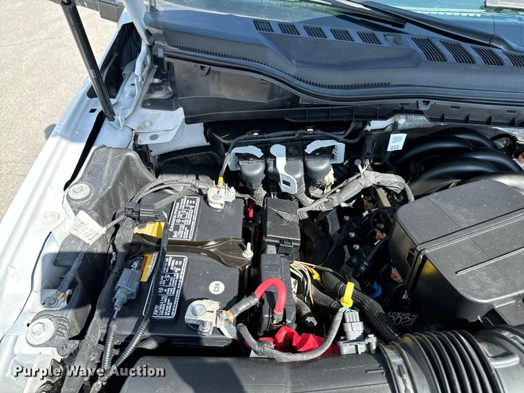 image for item DX1082 2022 Ford F550 Super Duty XL Crew Cab pickup truck