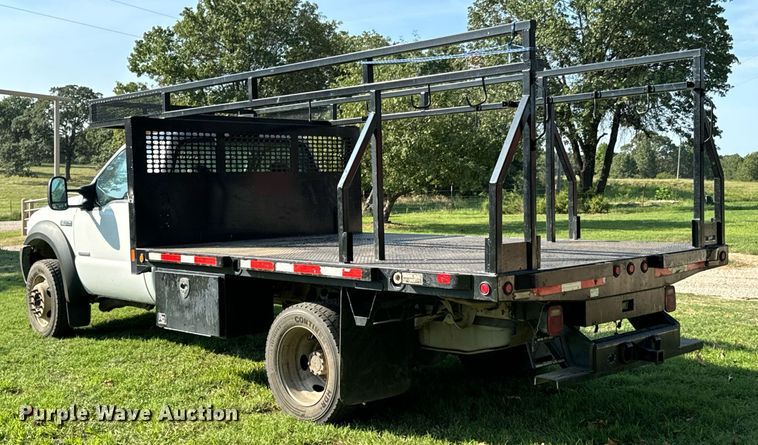 image for item DX1124 2006 Ford F550 Super Duty XL flatbed truck