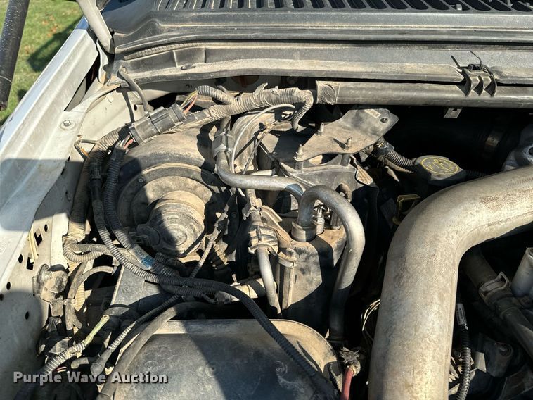 image for item DX1124 2006 Ford F550 Super Duty XL flatbed truck