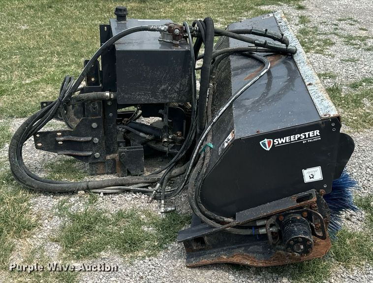 image for item DX1126 Paladin Sweepster broom