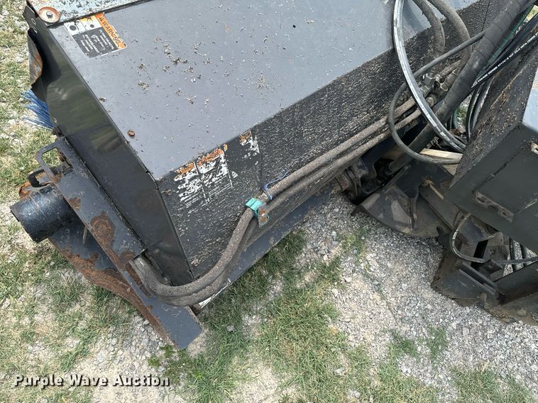 image for item DX1126 Paladin Sweepster broom