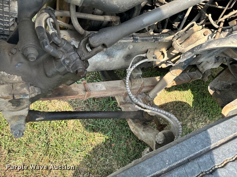 image for item DX1127 2000 Ford F650 Super Duty XL dump flatbed truck