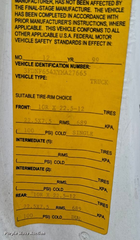 image for item DX1127 2000 Ford F650 Super Duty XL dump flatbed truck