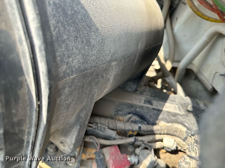 image for item DX1128 2006 Ford F750 Super Duty XL flatbed truck