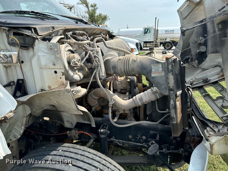 image for item DX1128 2006 Ford F750 Super Duty XL flatbed truck