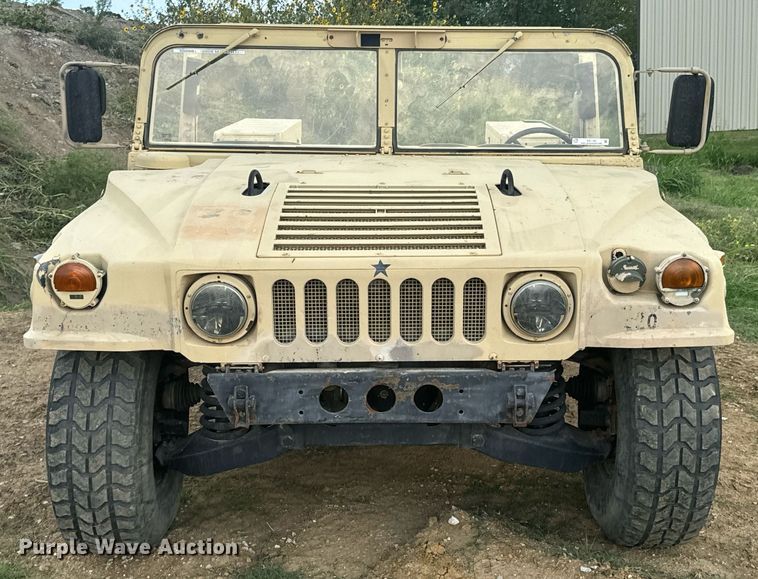 image for item DX1193 2009 AM General M1097R1 HMMWV SUV