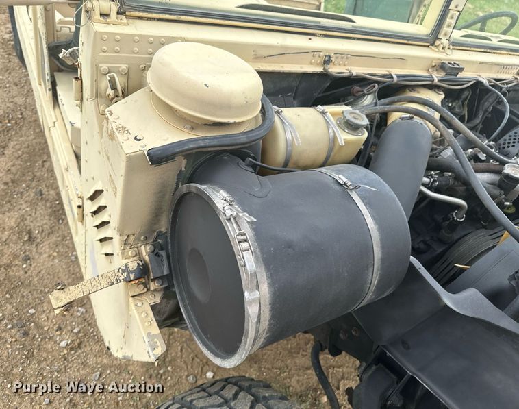 image for item DX1193 2009 AM General M1097R1 HMMWV SUV