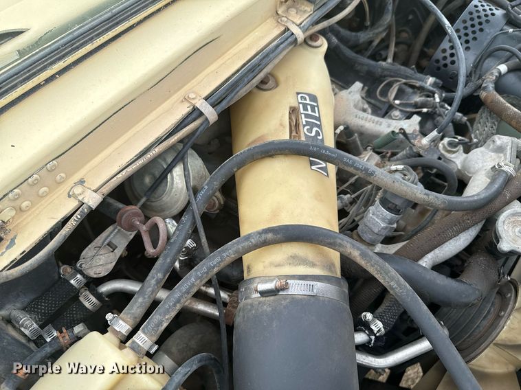 image for item DX1193 2009 AM General M1097R1 HMMWV SUV