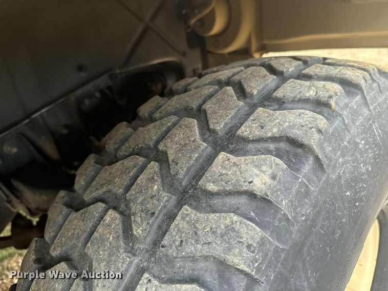 image for item DX1193 2009 AM General M1097R1 HMMWV SUV