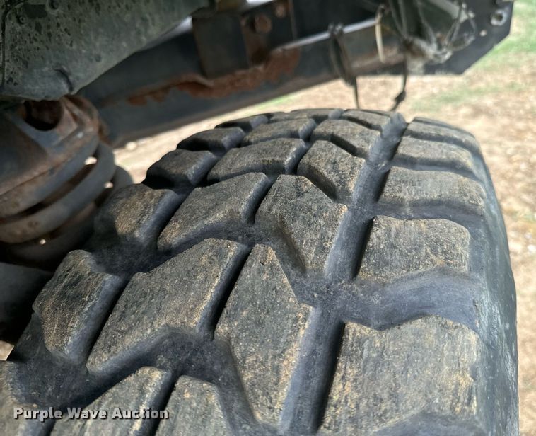 image for item DX1193 2009 AM General M1097R1 HMMWV SUV