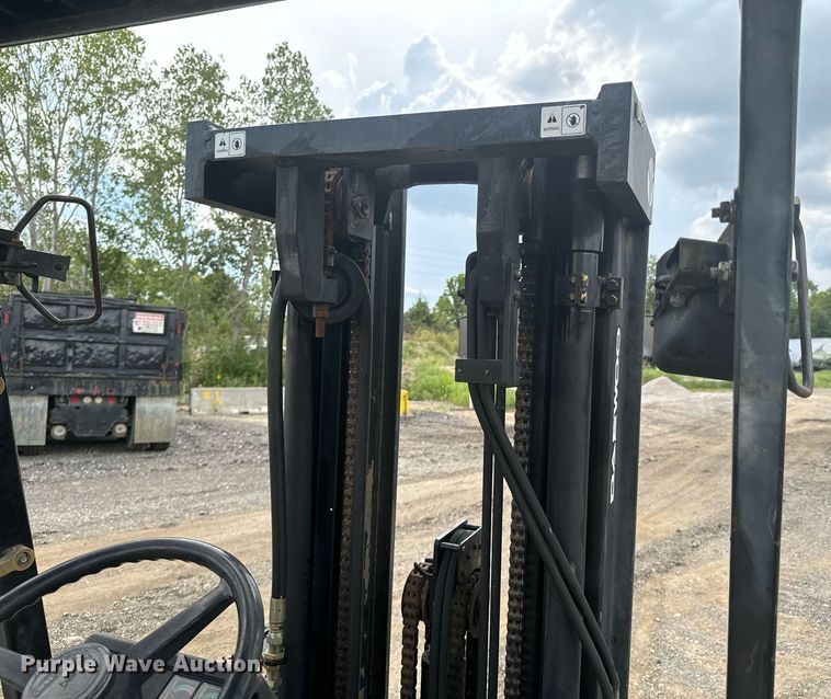 image for item DX1195 Daewoo G25P forklift