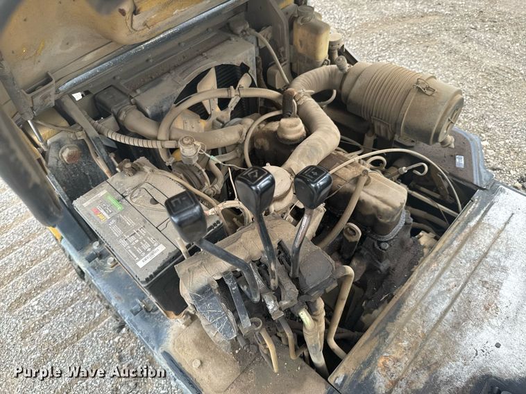 image for item DX1195 Daewoo G25P forklift