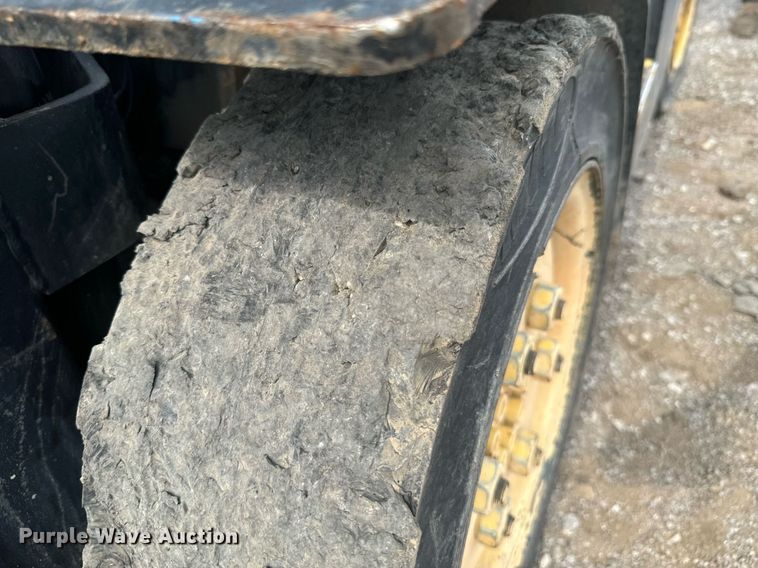 image for item DX1195 Daewoo G25P forklift