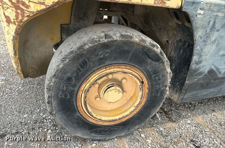 image for item DX1195 Daewoo G25P forklift