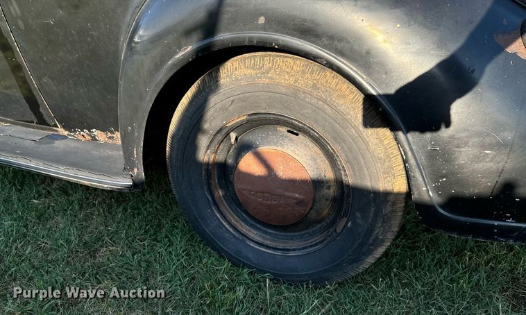 image for item DX1236 1937 Dodge Brothers coupe