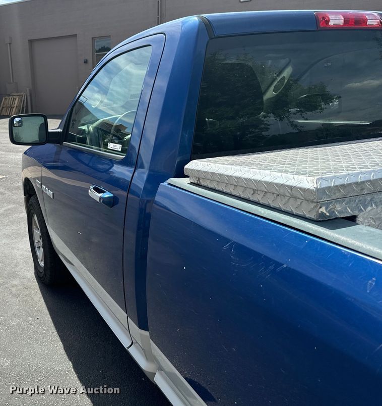 image for item DX3573 2009 Dodge Ram 1500 pickup truck