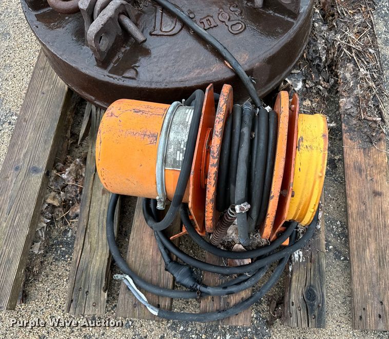 image for item EE7525 Tools