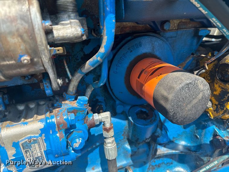 image for item EE7542 1968 Ford 4000 tractor