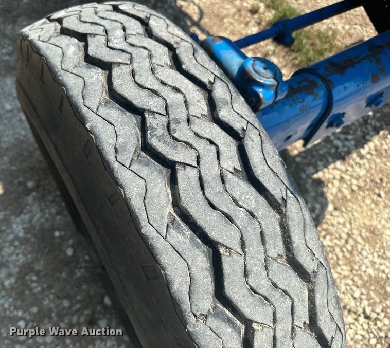 image for item EE7542 1968 Ford 4000 tractor