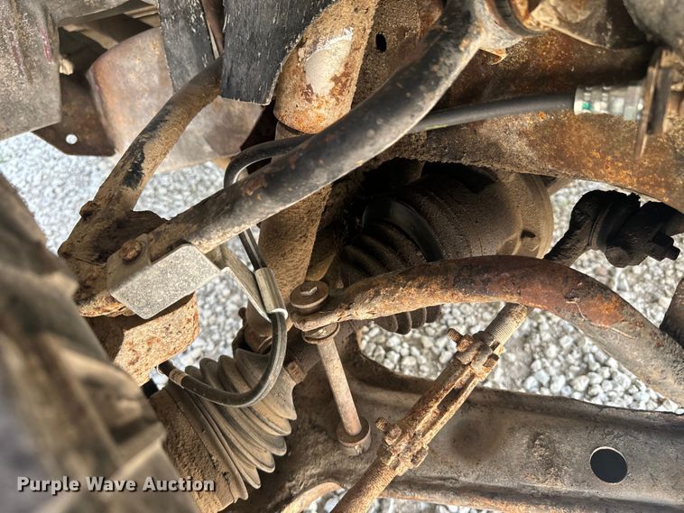 image for item EE7543 1993 Chevrolet  K2500 Ext. Cab flatbed pickup truck