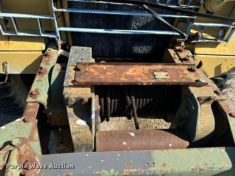 image for item EE7558 1967 Kaiser winch truck