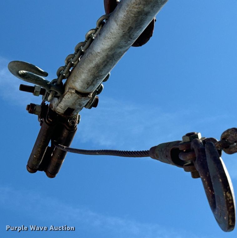 image for item EE7558 1967 Kaiser winch truck