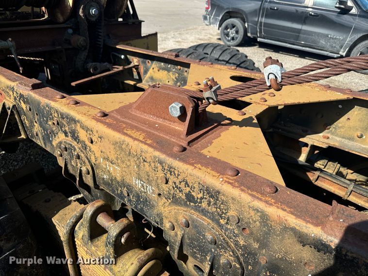 image for item EE7558 1967 Kaiser winch truck