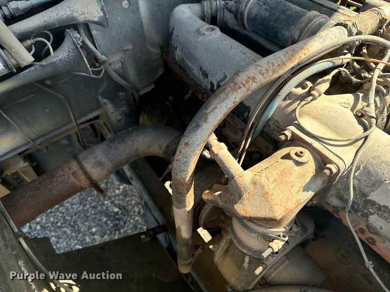 image for item EE7558 1967 Kaiser winch truck