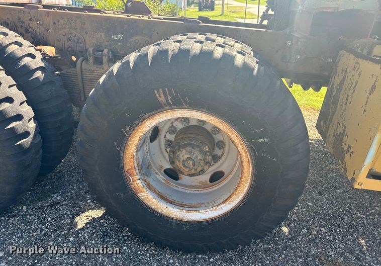 image for item EE7558 1967 Kaiser winch truck