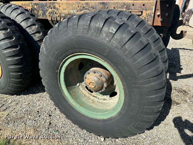 image for item EE7558 1967 Kaiser winch truck