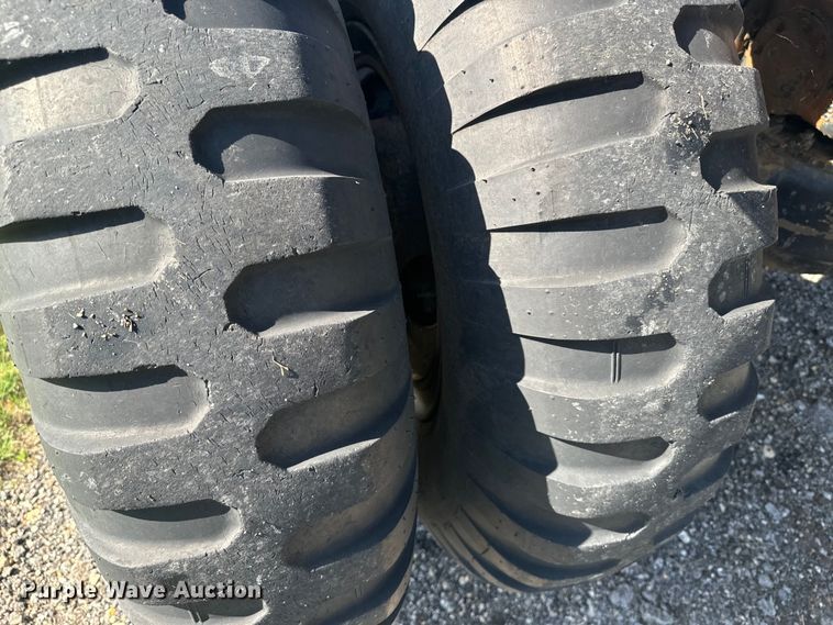 image for item EE7558 1967 Kaiser winch truck