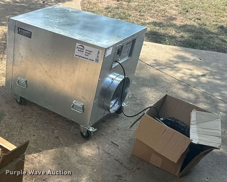 image for item EE7581 Abatement Technologies  H2KM air purifier