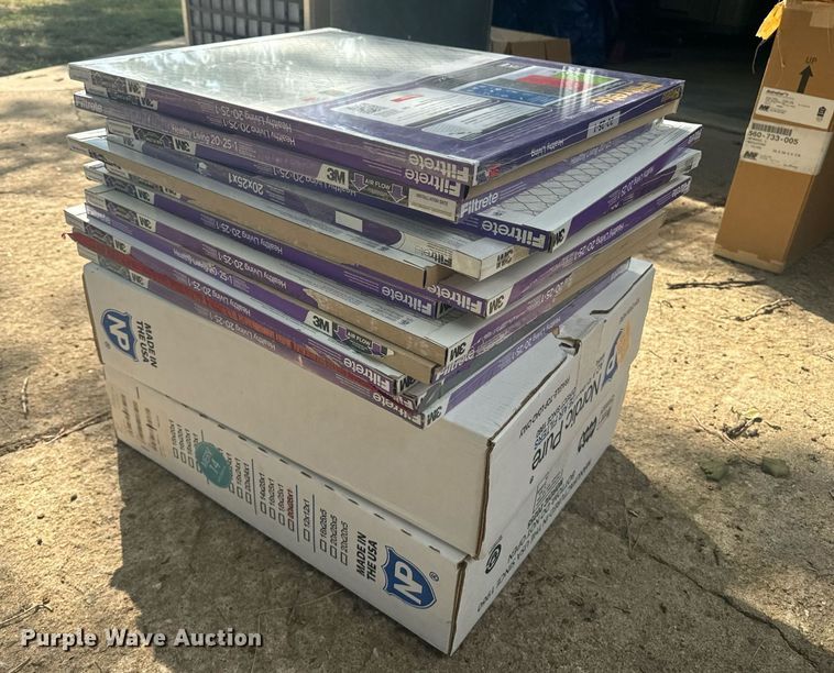 image for item EE7581 Abatement Technologies  H2KM air purifier