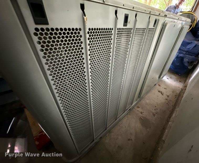 image for item EE7583 Trane YSC090E3EHA0D0 AC unit