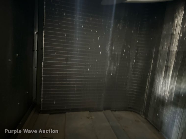 image for item EE7583 Trane YSC090E3EHA0D0 AC unit