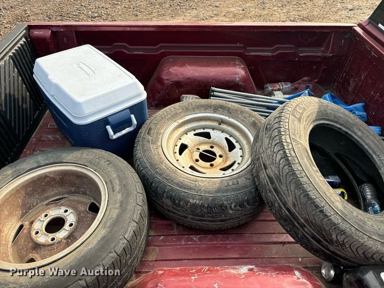 image for item EE7585 1996 Chevrolet S10 Ext. Cab pickup truck