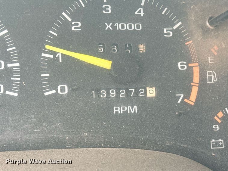 image for item EE7585 1996 Chevrolet S10 Ext. Cab pickup truck