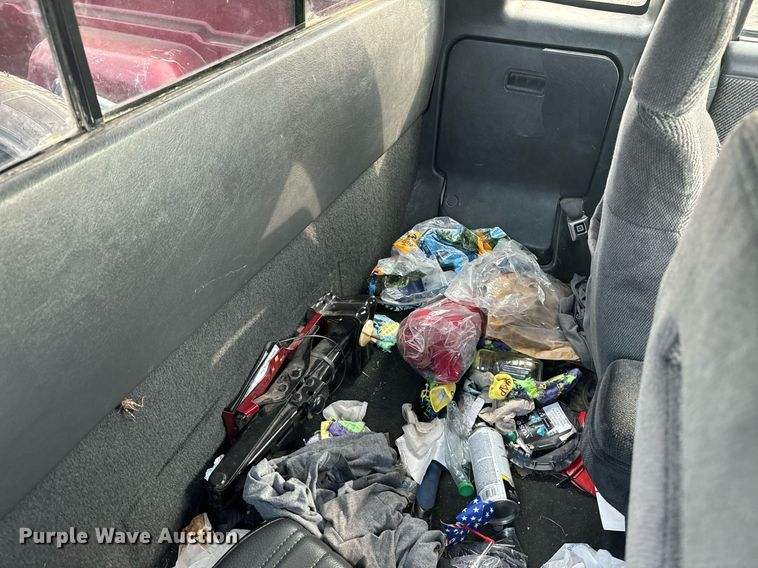 image for item EE7585 1996 Chevrolet S10 Ext. Cab pickup truck