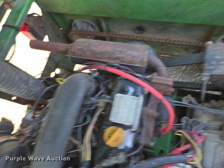 image for item EE8492 1998 John Deere  Gator utility vehicle