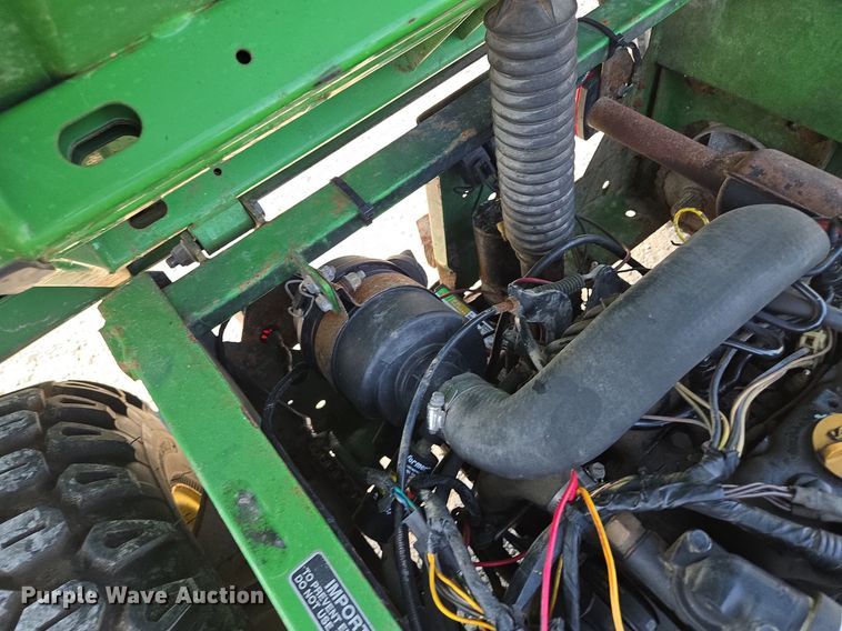 image for item EE8492 1998 John Deere  Gator utility vehicle