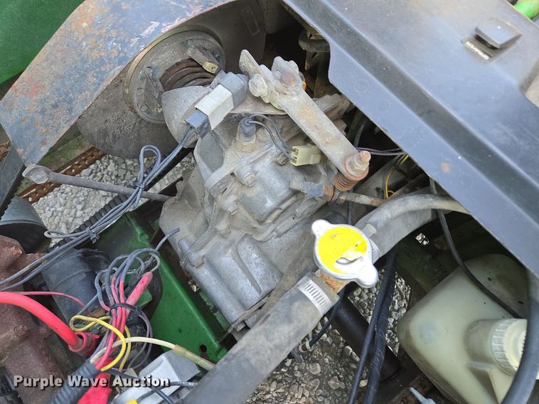 image for item EE8492 1998 John Deere  Gator utility vehicle