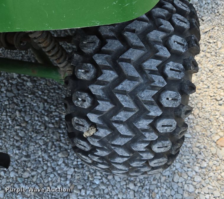 image for item EE8492 1998 John Deere  Gator utility vehicle