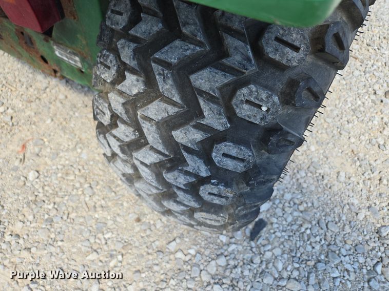 image for item EE8492 1998 John Deere  Gator utility vehicle