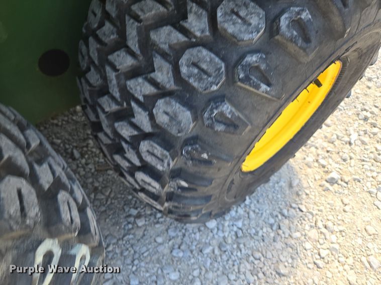 image for item EE8492 1998 John Deere  Gator utility vehicle