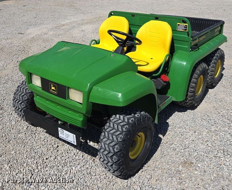 image for item EE8493 1999 John Deere Gator utility vehicle